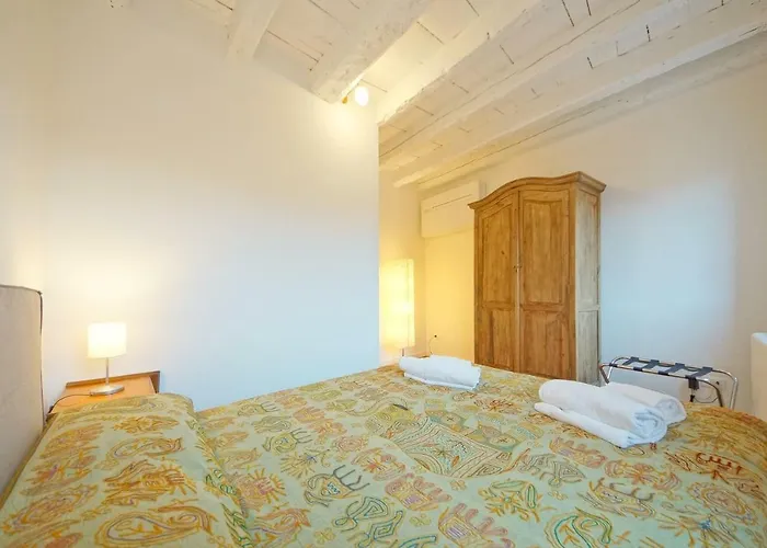 Dolcevita Apartments N 396